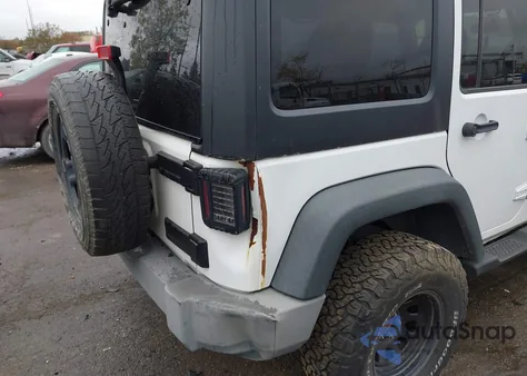 2016 Jeep Wrangler Unlimited Sport z USA, uszkodzony, nr VIN 1C4BJWDG8GL159227